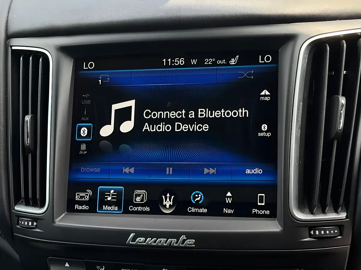 Used 2017 Maserati Levante Zf 4WD Black - Interior and Exterior details 14