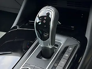 Used 2017 Maserati Levante Zf 4WD Black - Interior and Exterior details 15