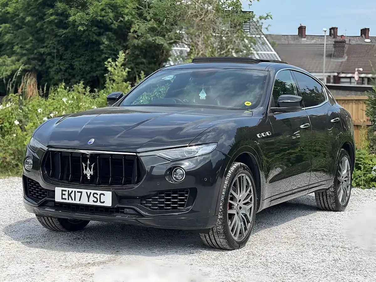 Used 2017 Maserati Levante Zf 4WD Black - Interior and Exterior details 7