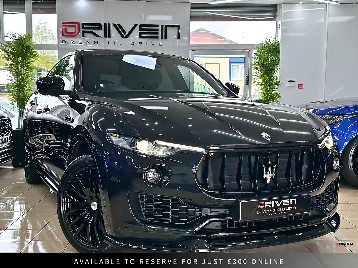 Used 2017 Maserati Levante Zf 4WD Black - Front View