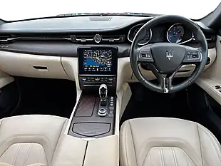 Used 2017 Maserati Quattroporte Saloon Black - Interior and Exterior details 10