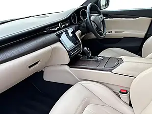 Used 2017 Maserati Quattroporte Saloon Black - Interior and Exterior details 11