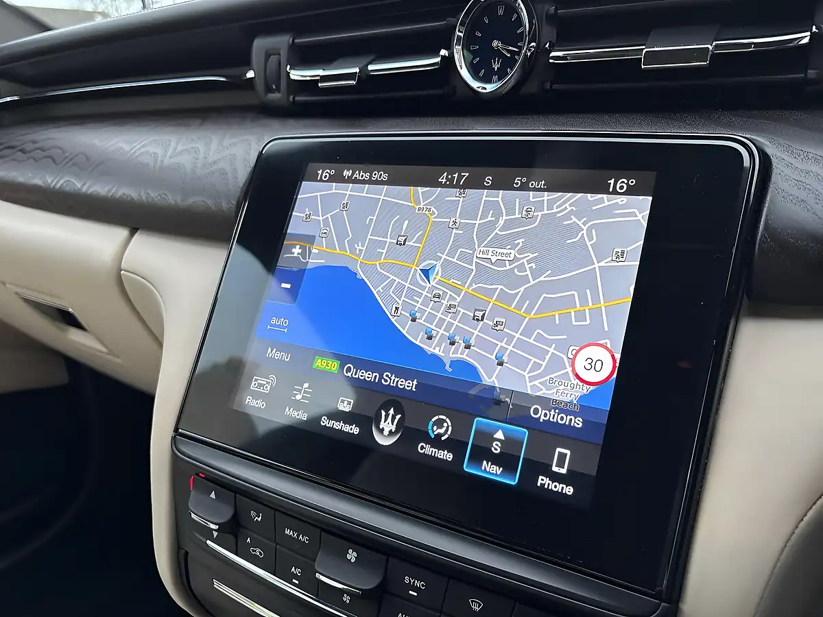 Used 2017 Maserati Quattroporte Saloon Black - Interior and Exterior details 16