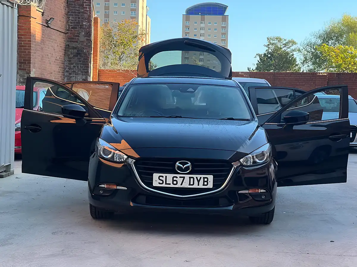 Used 2017 Mazda 3 Se-L Nav Black - Interior and Exterior details 6