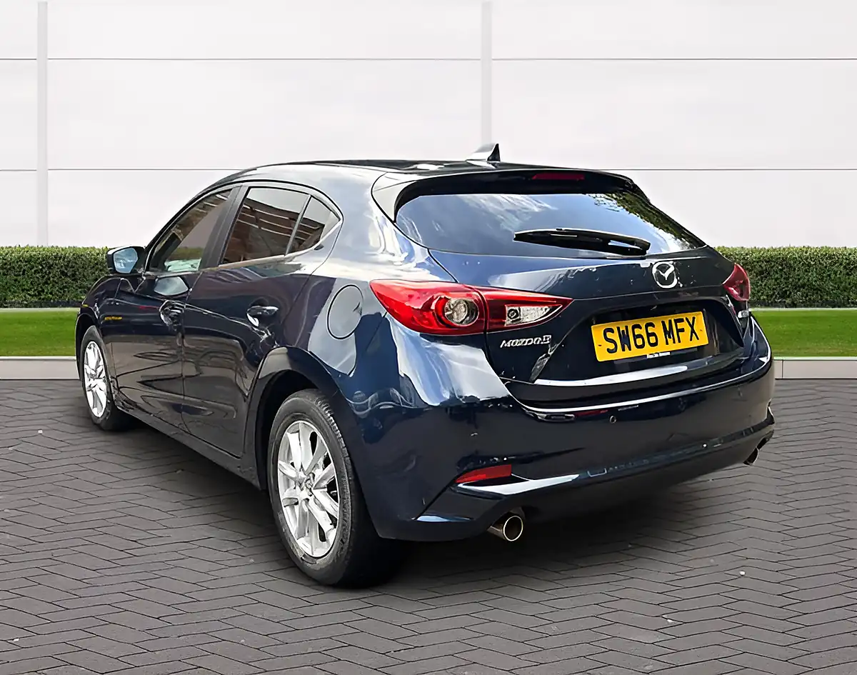 Used 2017 Mazda 3 Se-L Nav Blue - Interior and Exterior details 4