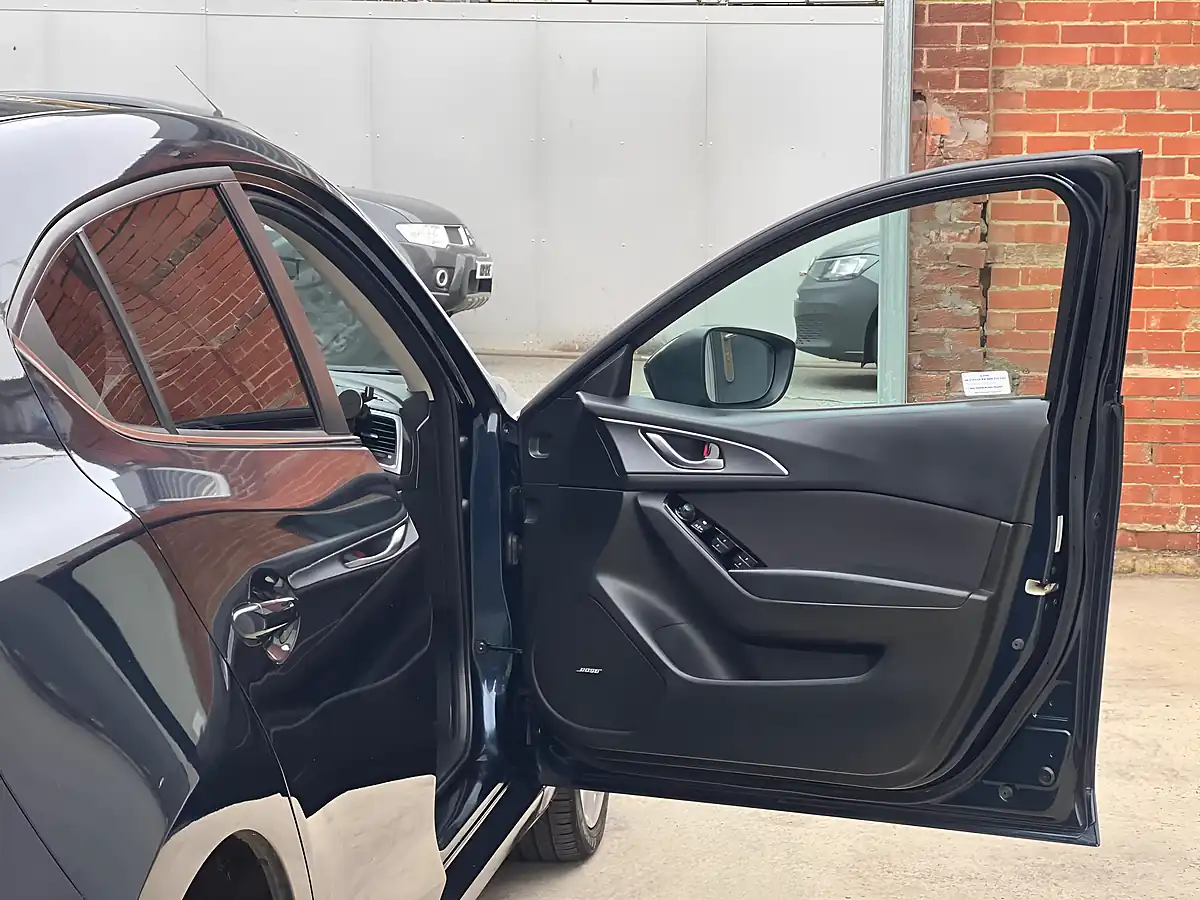 Used 2017 Mazda 3 Sport Nav Blue - Interior and Exterior details 13