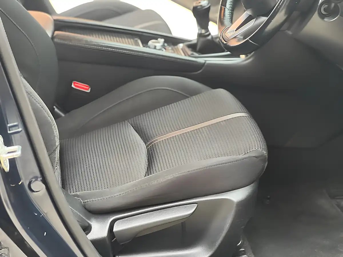 Used 2017 Mazda 3 Sport Nav Blue - Interior and Exterior details 9