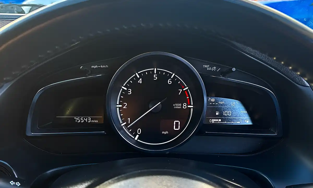 Used 2017 Mazda 3 Sport Nav Machine Grey - Interior and Exterior details 16