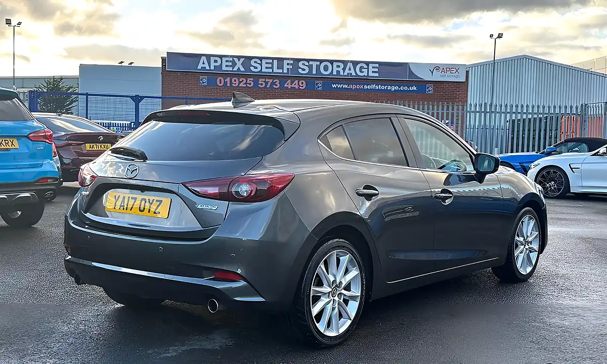 Used 2017 Mazda 3 Sport Nav Machine Grey - Interior and Exterior details 8