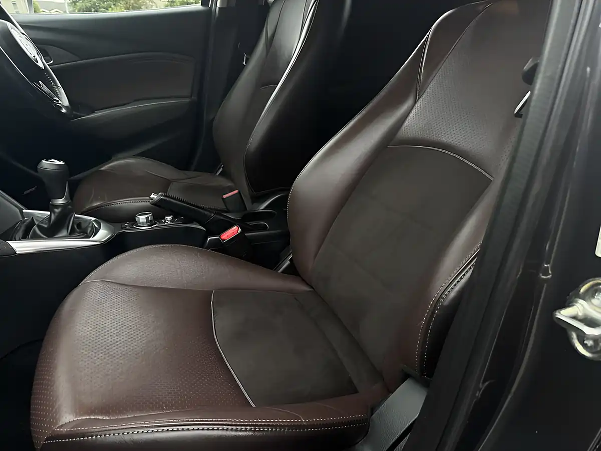 Used 2017 Mazda CX-3 GT Sport Grey - Interior and Exterior details 5