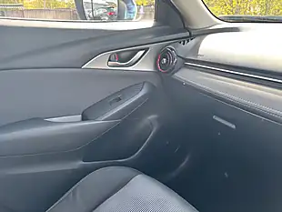 Used 2017 Mazda CX-3 Se Nav White - Interior and Exterior details 15