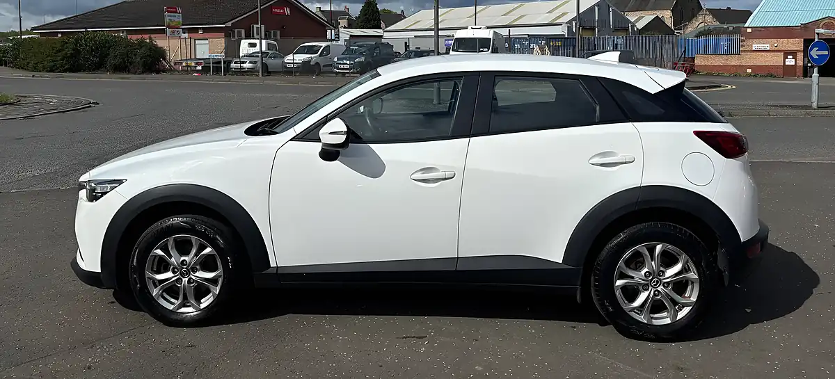 Used 2017 Mazda CX-3 Se Nav White - Interior and Exterior details 4