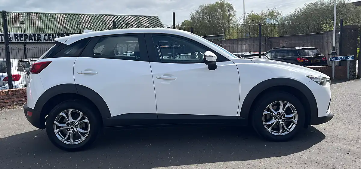 Used 2017 Mazda CX-3 Se Nav White - Interior and Exterior details 8