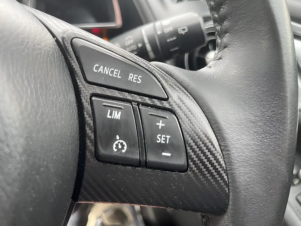 Used 2017 Mazda CX-3 Sport Nav White - Interior and Exterior details 13