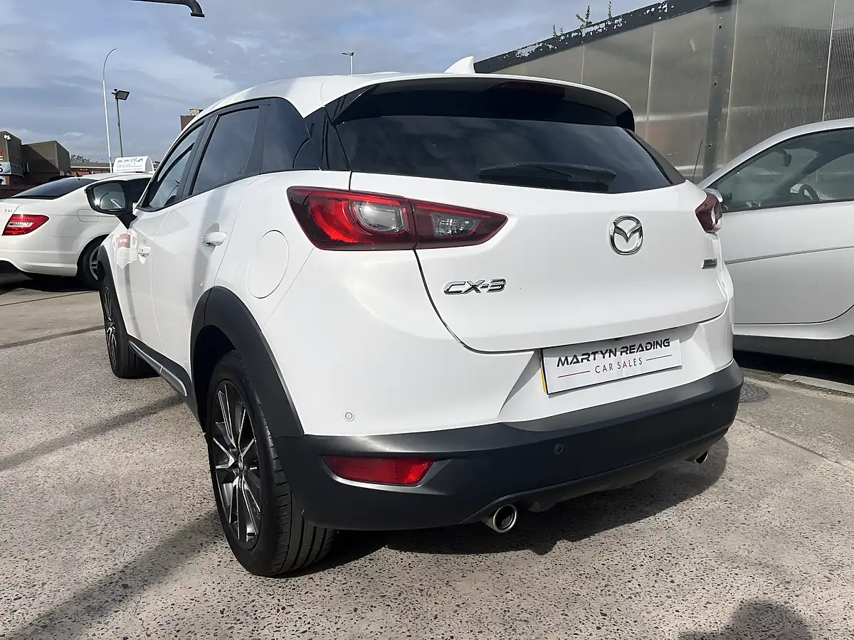Used 2017 Mazda CX-3 Sport Nav White - Interior and Exterior details 4