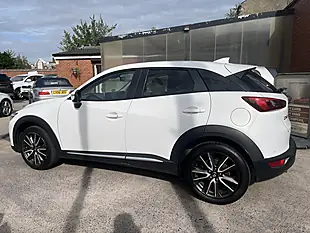 Used 2017 Mazda CX-3 Sport Nav White - Interior and Exterior details 5