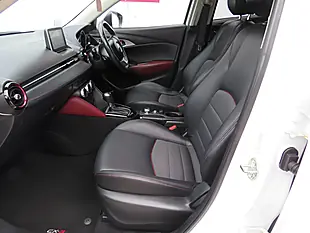 Used 2017 Mazda CX-3 Sport Nav White - Interior and Exterior details 9