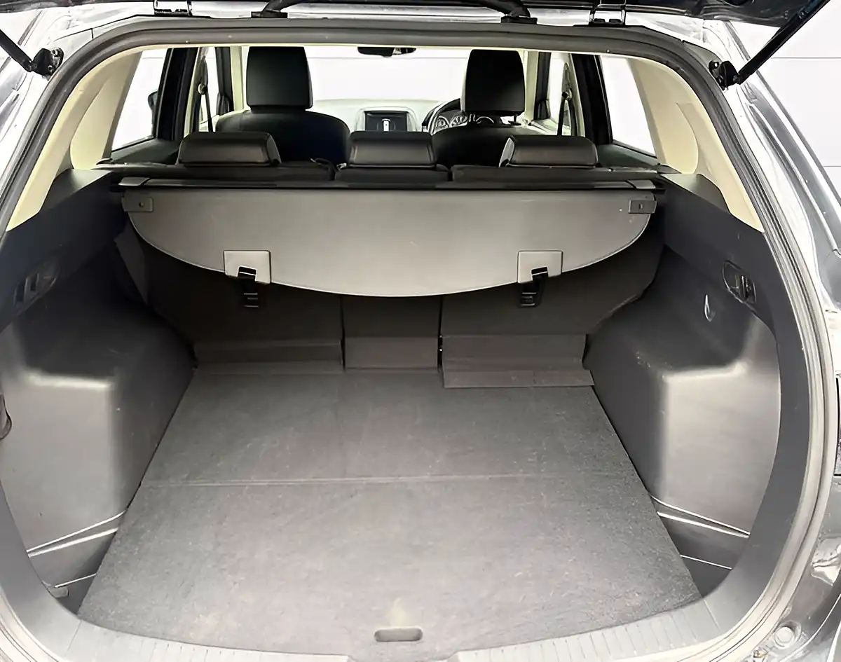 Used 2017 Mazda CX-5 Sport Nav Grey - Interior and Exterior details 15