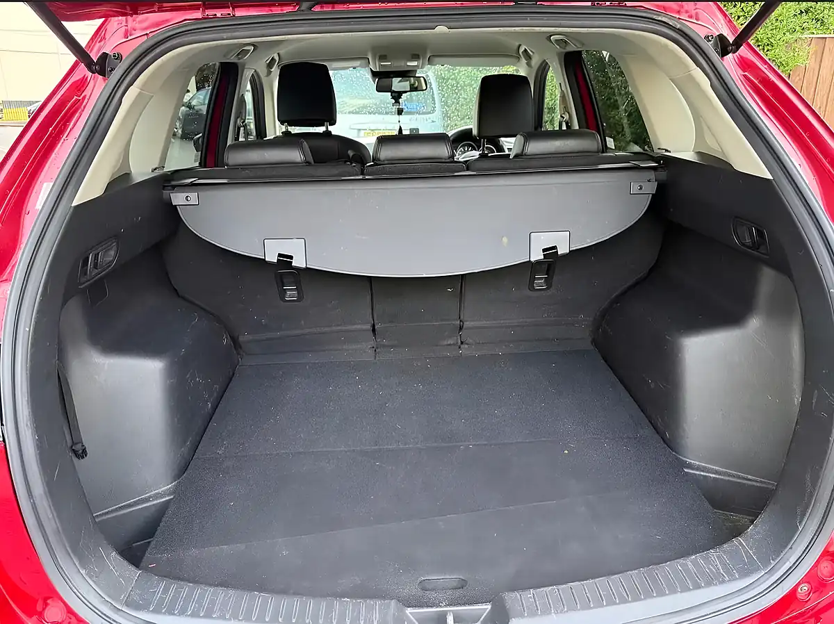 Used 2017 Mazda CX-5 Sport Nav Red - Interior and Exterior details 8