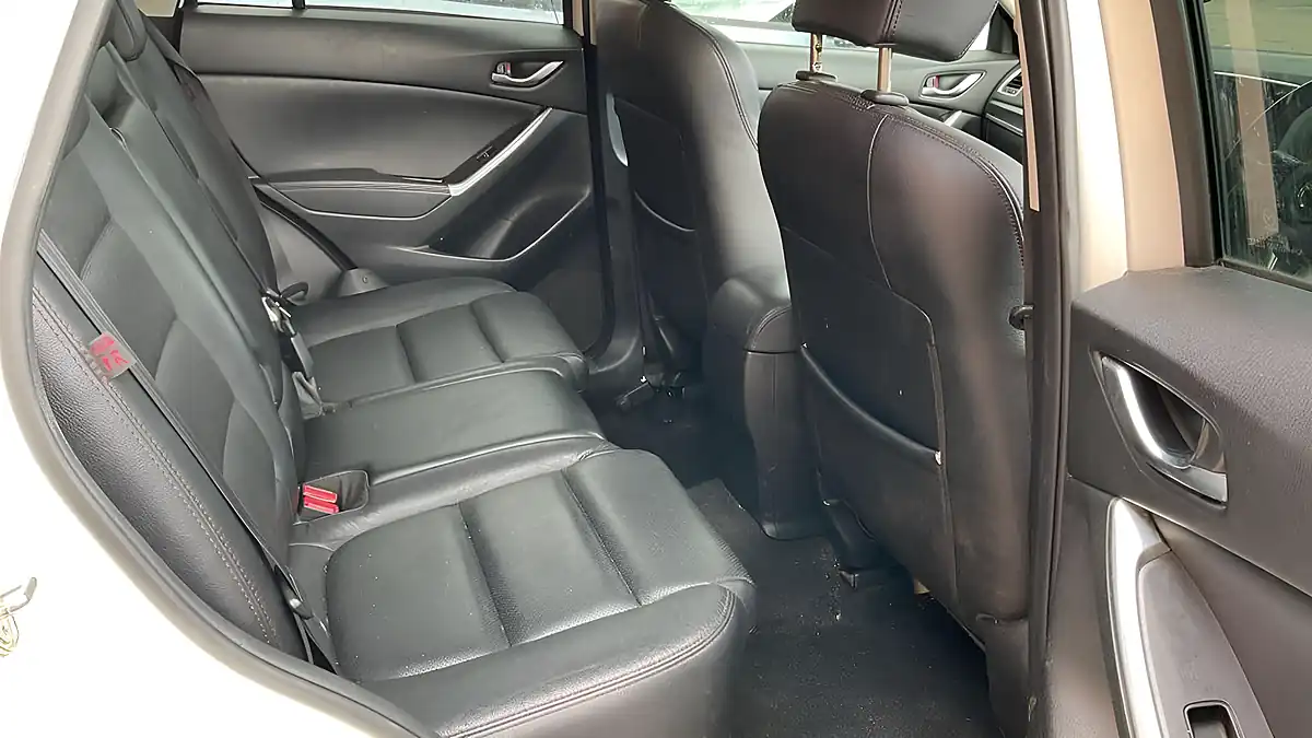 Used 2017 Mazda CX-5 Sport Nav White - Interior and Exterior details 9