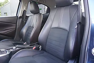 Used 2017 Mazda Mazda2 GT Blue - Interior and Exterior details 10