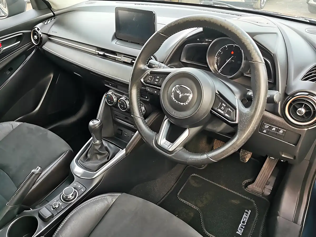 Used 2017 Mazda Mazda2 GT Eternal Blue - Interior and Exterior details 7