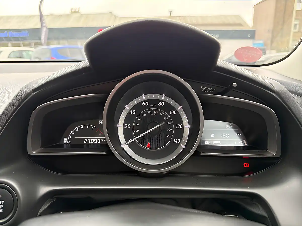Used 2017 Mazda Mazda2 Se-L White - Interior and Exterior details 18
