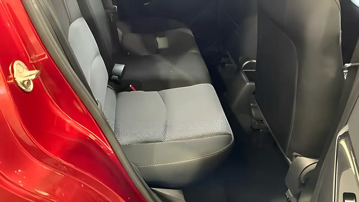 Used 2017 Mazda MAZDA2 Sport Nav Red - Interior and Exterior details 9