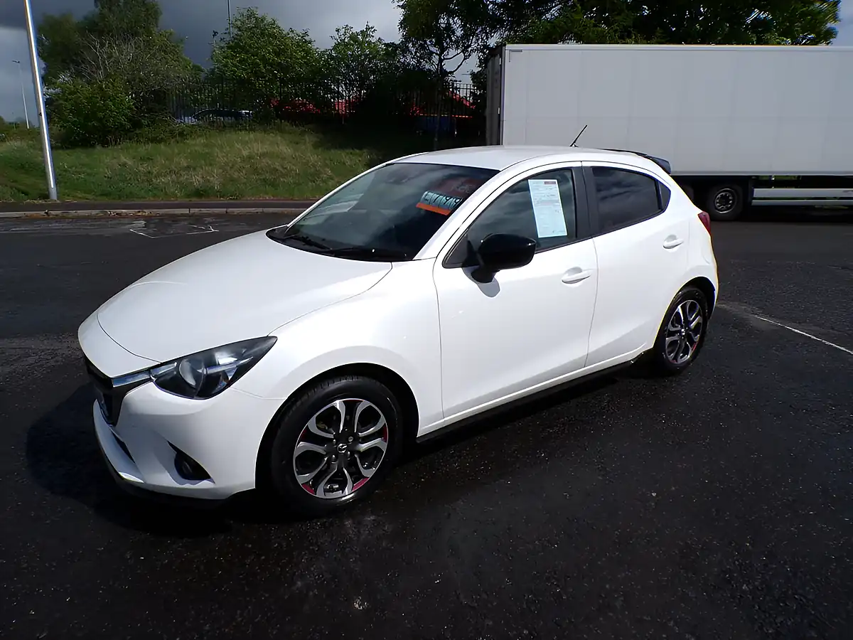 Used 2017 Mazda Mazda2 Sport White - Interior and Exterior details 11
