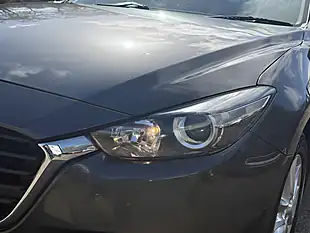 Used 2017 Mazda Mazda3 Se-L Nav Grey - Interior and Exterior details 11