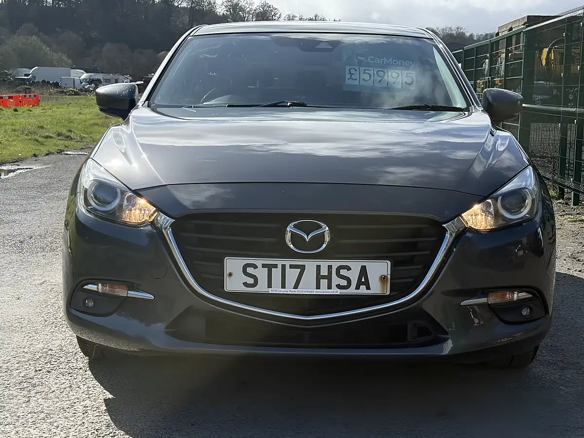 Used 2017 Mazda Mazda3 Se-L Nav Grey - Interior and Exterior details 2