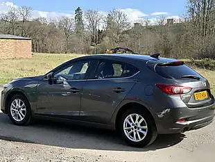 Used 2017 Mazda Mazda3 Se-L Nav Grey - Interior and Exterior details 8
