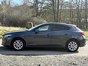 Used 2017 Mazda Mazda3 Se-L Nav Grey - Interior and Exterior details 9