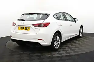 Used 2017 Mazda Mazda3 Se Nav White - Interior and Exterior details 4