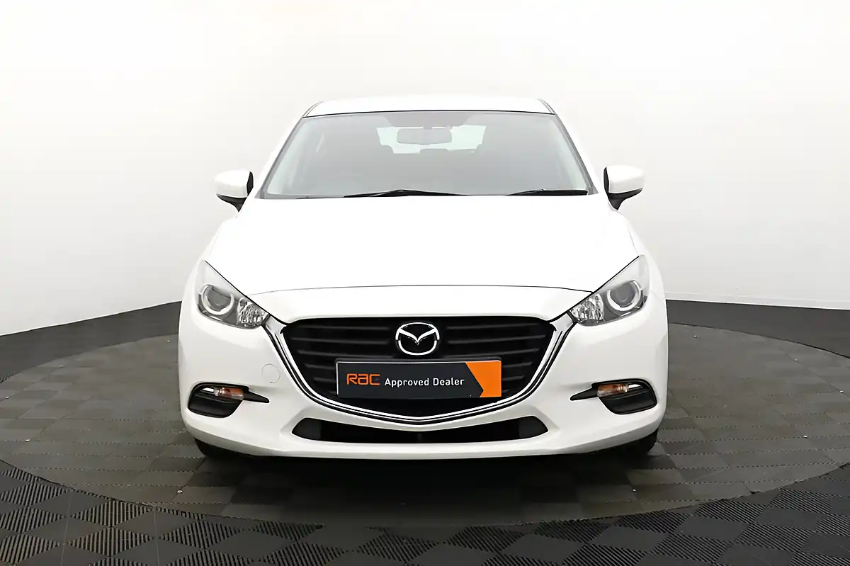 Used 2017 Mazda Mazda3 Se Nav White - Interior and Exterior details 9