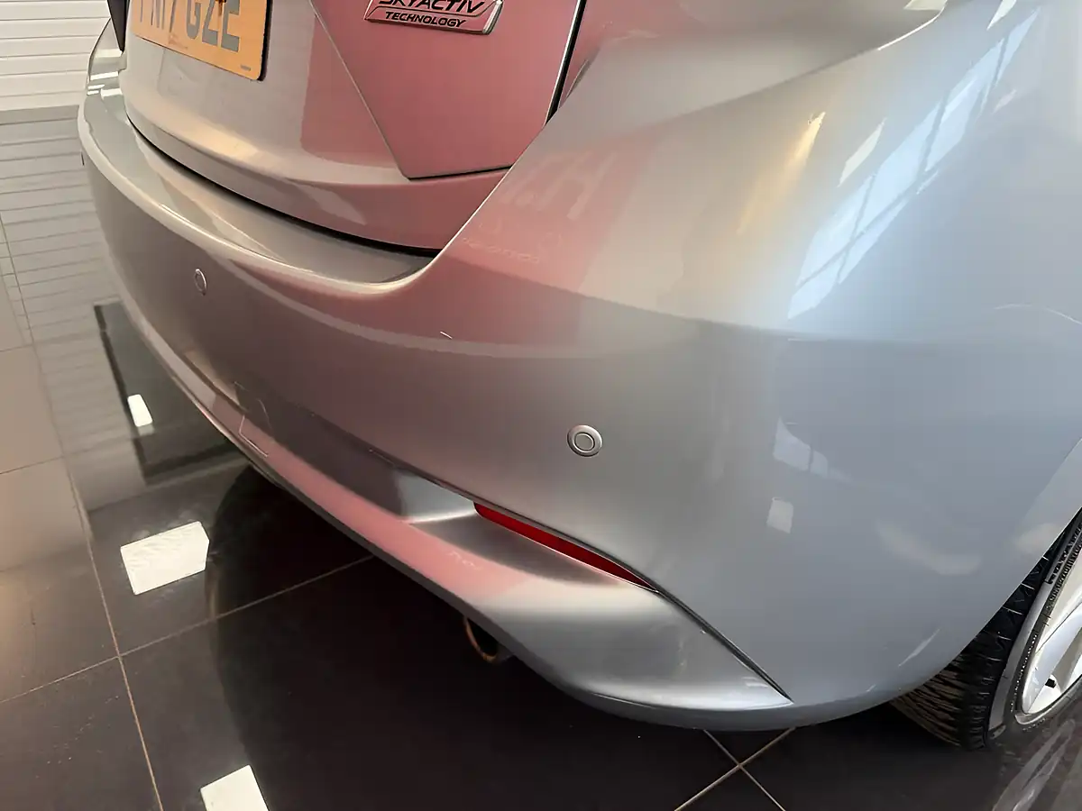 Used 2017 Mazda Mazda3 Sport Nav Silver - Interior and Exterior details 9
