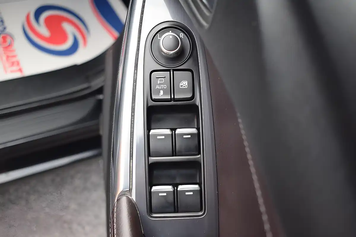 Used 2017 Mazda Mazda6 Sport Nav Black - Interior and Exterior details 20