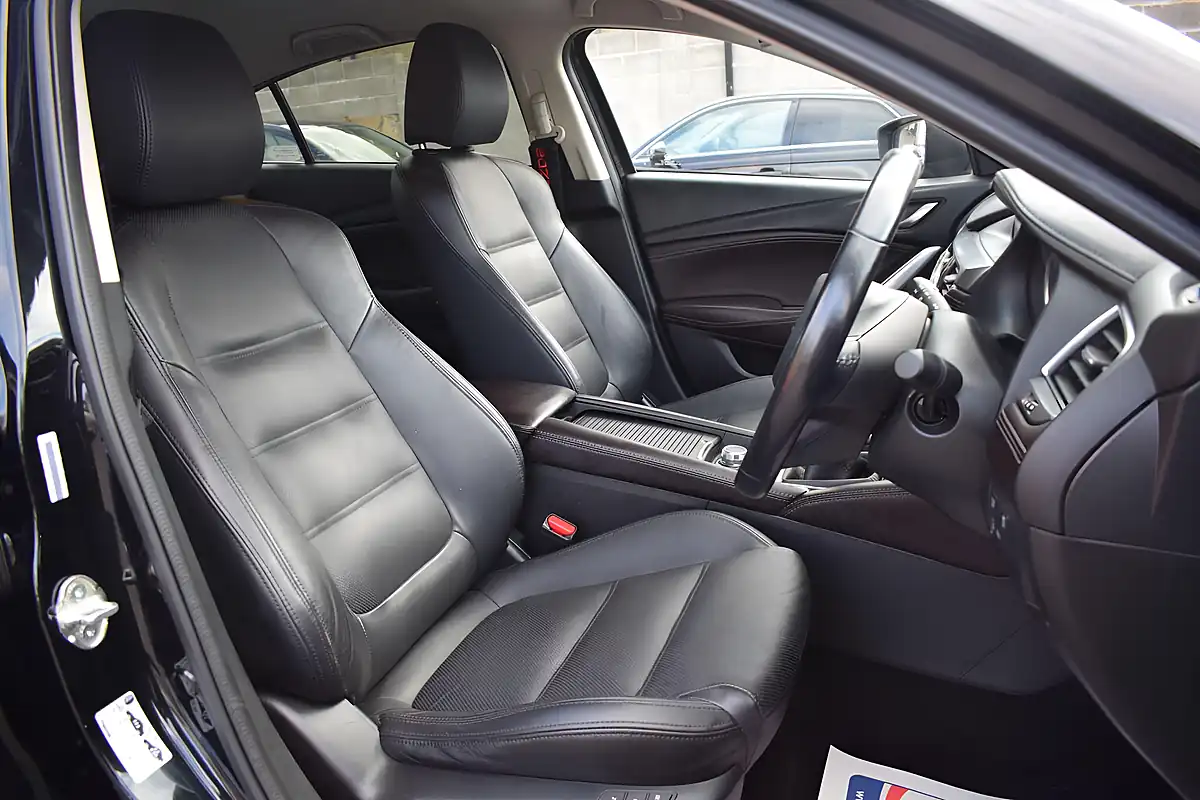 Used 2017 Mazda Mazda6 Sport Nav Black - Interior and Exterior details 8