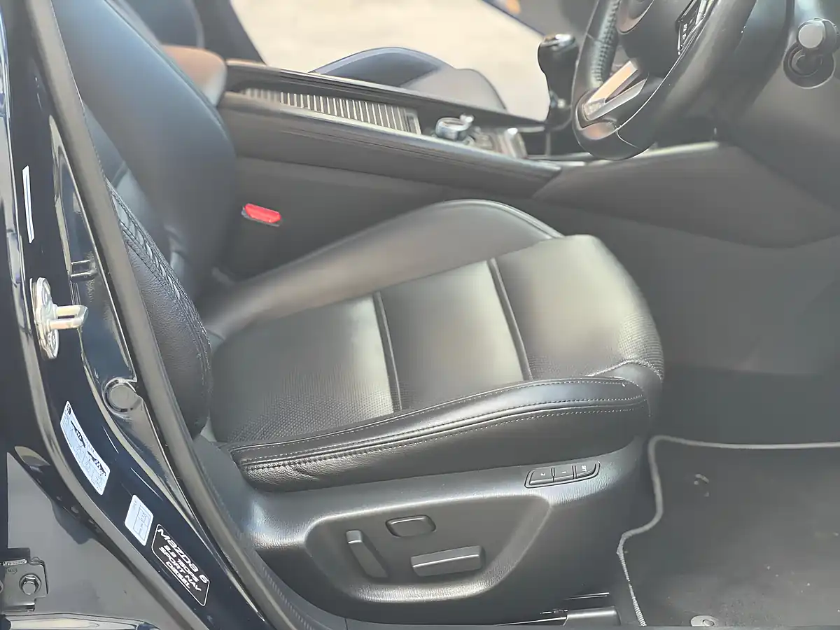 Used 2017 Mazda Mazda6 Sport Nav Blue - Interior and Exterior details 10