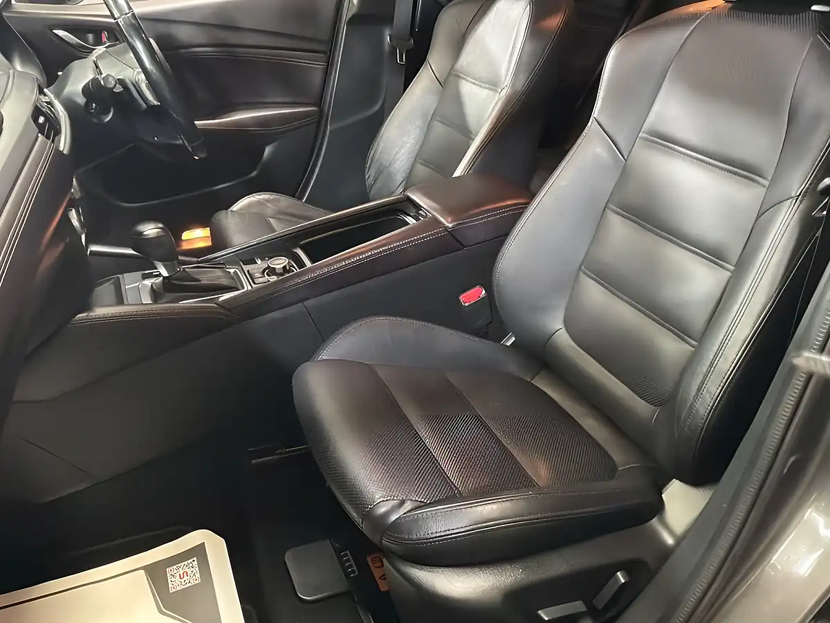 Used 2017 Mazda Mazda6 Sport Nav Grey - Interior and Exterior details 10
