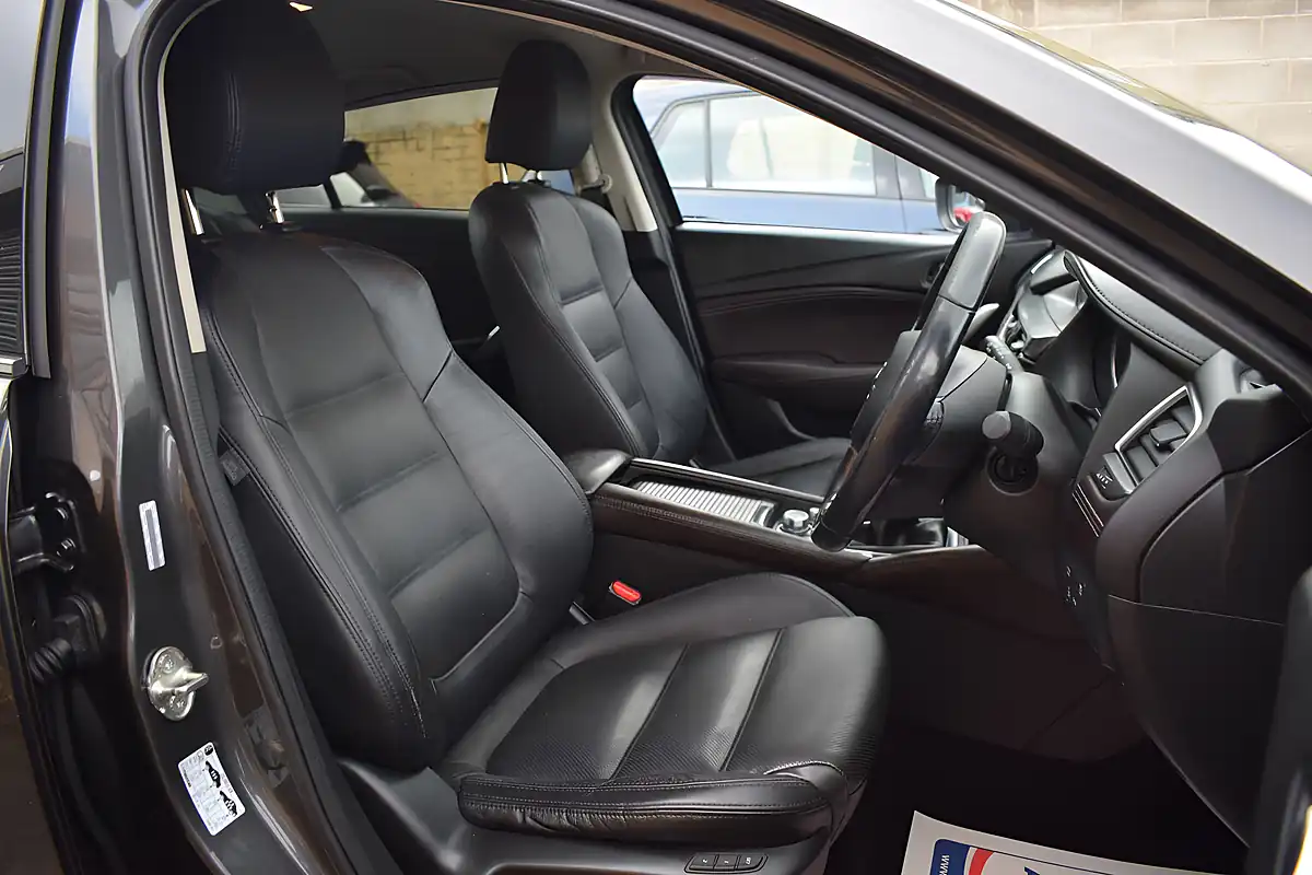 Used 2017 Mazda Mazda6 Sport Nav Grey - Interior and Exterior details 8