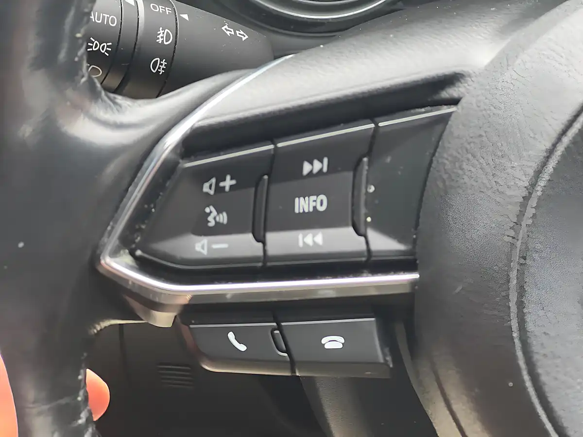 Used 2017 Mazda Mazda6 Sport Nav White - Interior and Exterior details 13