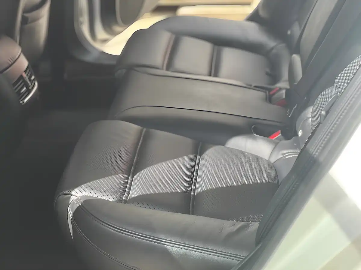Used 2017 Mazda Mazda6 Sport Nav White - Interior and Exterior details 9