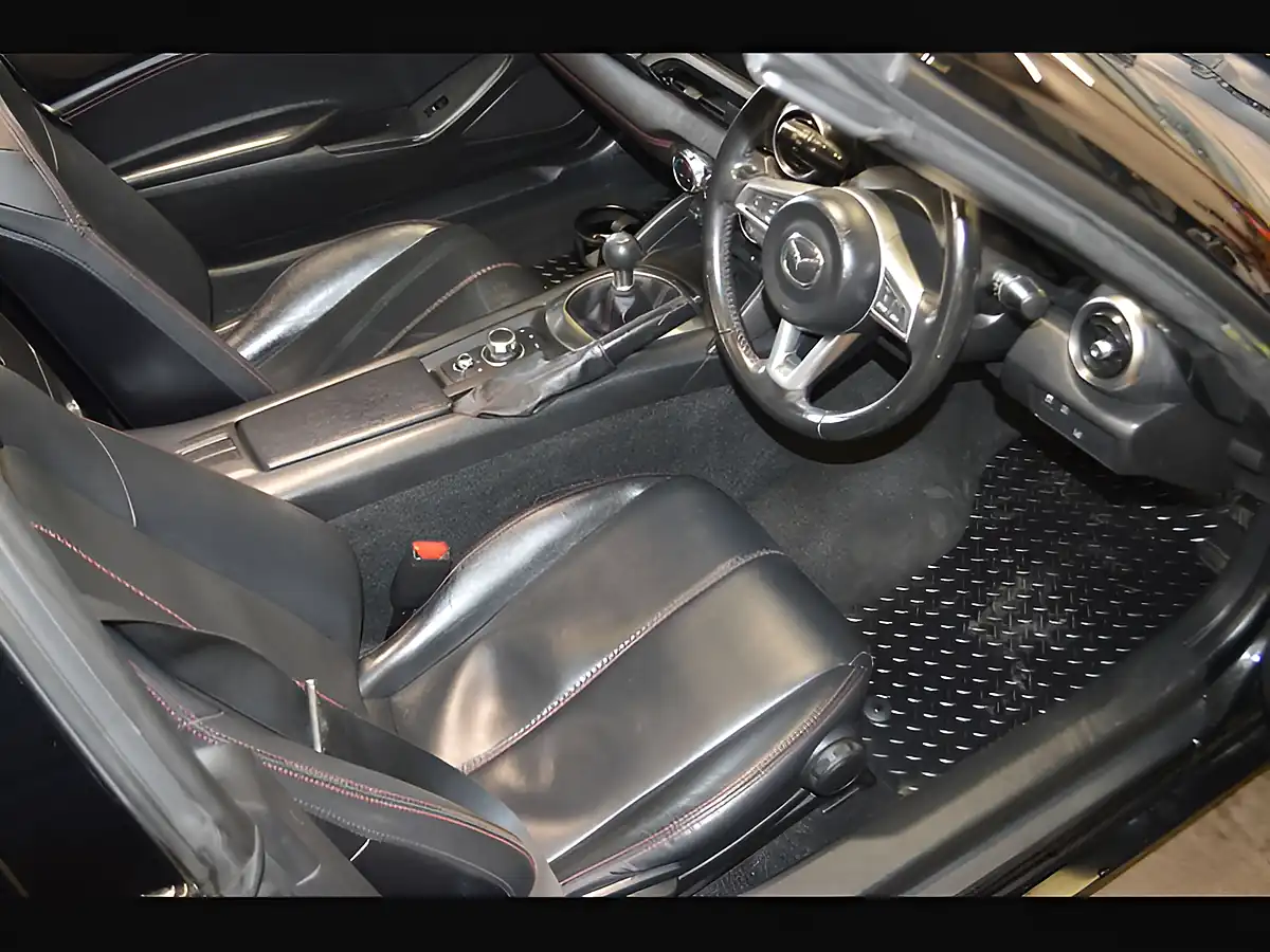 Used 2017 Mazda MX-5 Sport Nav Jet Black - Interior and Exterior details 12