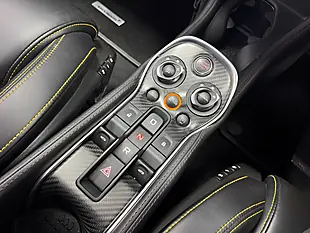 Used 2017 Mclaren 570GT Coupe Yellow - Interior and Exterior details 19