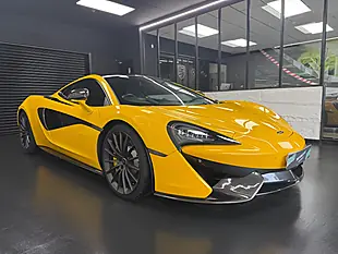 Used 2017 Mclaren 570GT Coupe Yellow - Interior and Exterior details 6