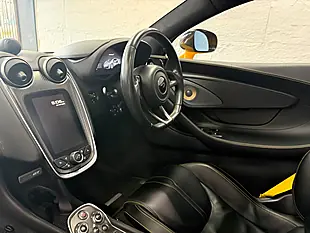 Used 2017 Mclaren 570GT Coupe Yellow - Interior and Exterior details 7