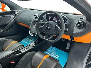 Used 2017 Mclaren 570s Coupe Orange - Interior and Exterior details 10