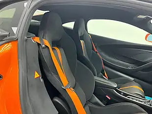 Used 2017 Mclaren 570s Coupe Orange - Interior and Exterior details 12