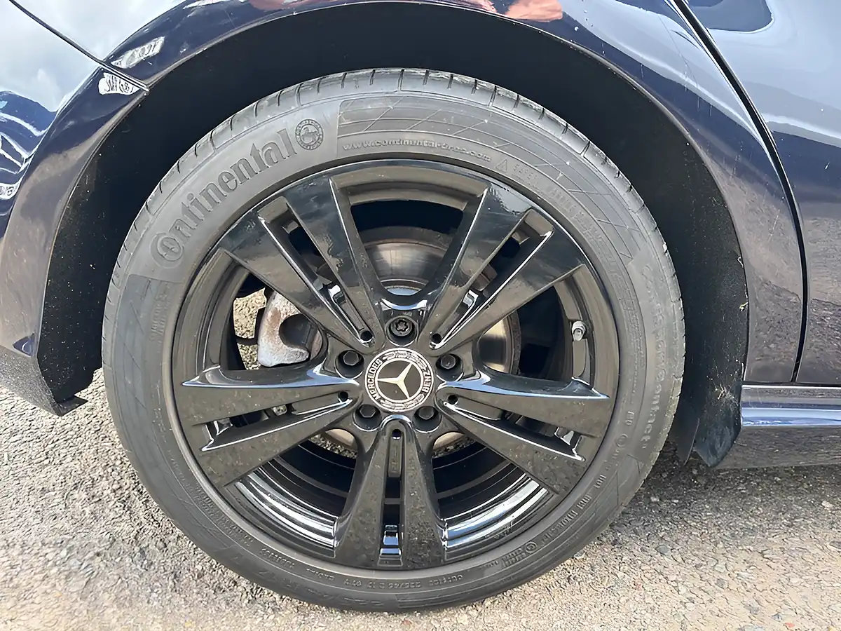 Used 2017 Mercedes a Class Sport Premium Plus Mediterranean Blue - Interior and Exterior details 4